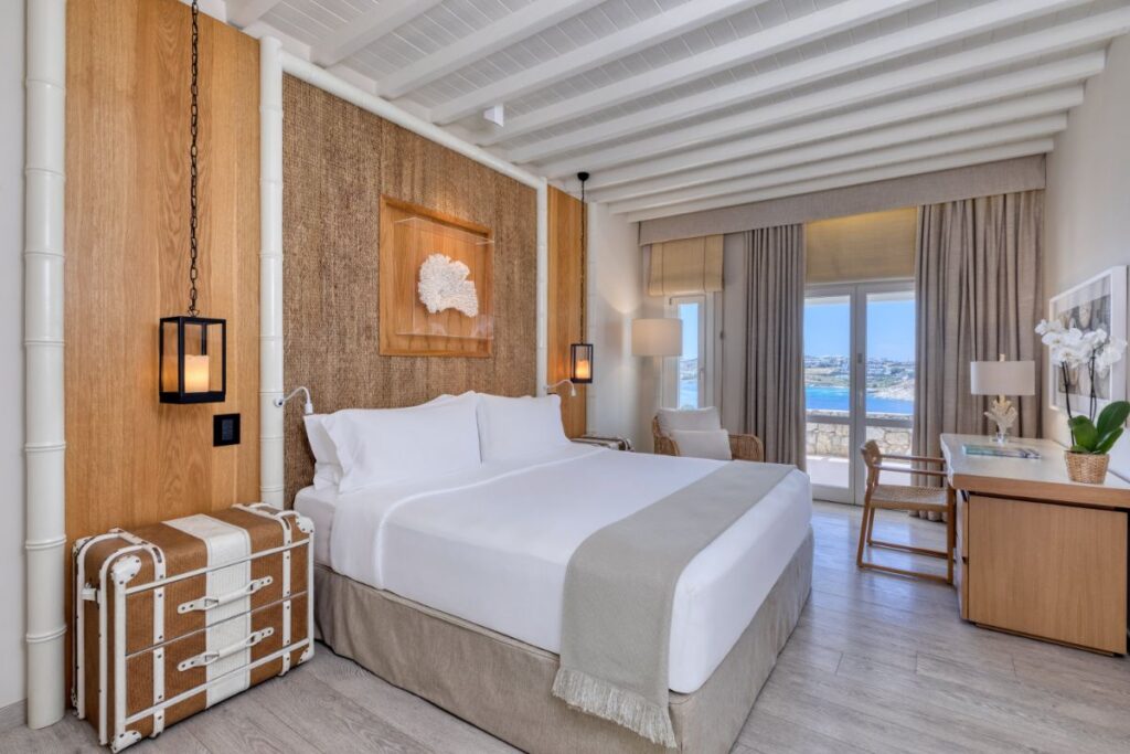 Superior sea view room