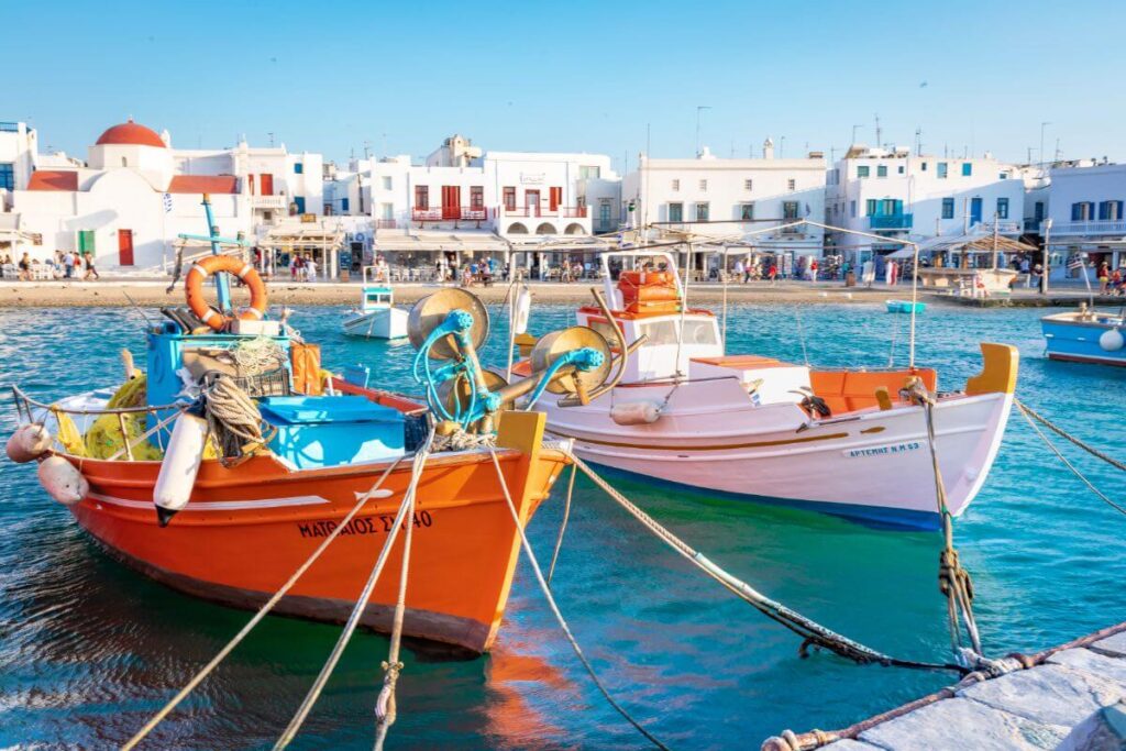 santa-marina-gallery-mykonos-old-port